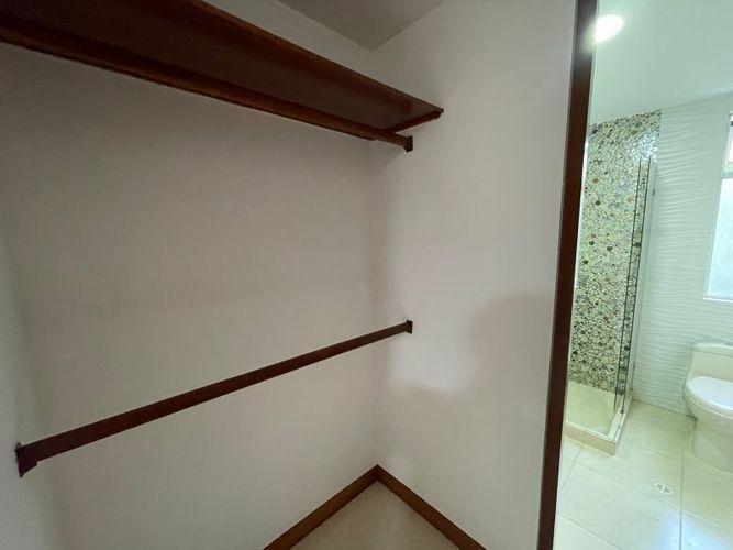 Apartamento de 3 alcobas en arriendo en Cumbres, Envigado, 80 m² · foto 16 de 19