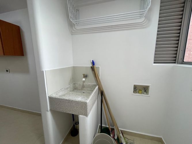Apartamento de 3 alcobas en arriendo en Cumbres, Envigado, 80 m² · foto 17 de 19