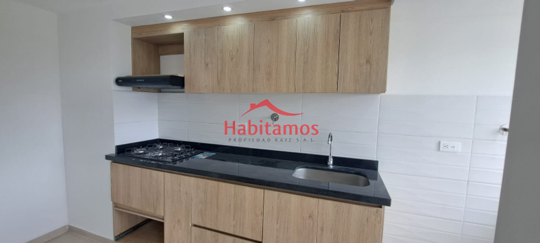 Apartamento de 3 alcobas en venta en Fontibon, Rionegro, 52 m² · foto 2 de 11