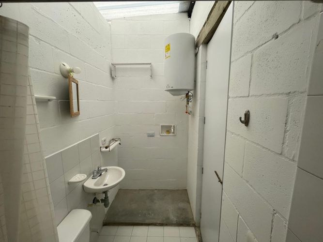 Apartaestudio en venta en Las Cruces, Bogotá, 37 m² · foto 22 de 24