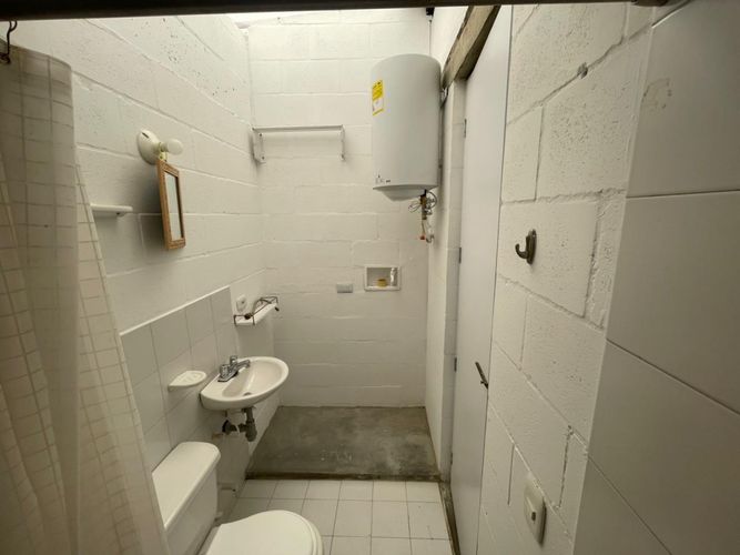Apartaestudio en venta en Las Cruces, Bogotá, 37 m² · foto 23 de 24