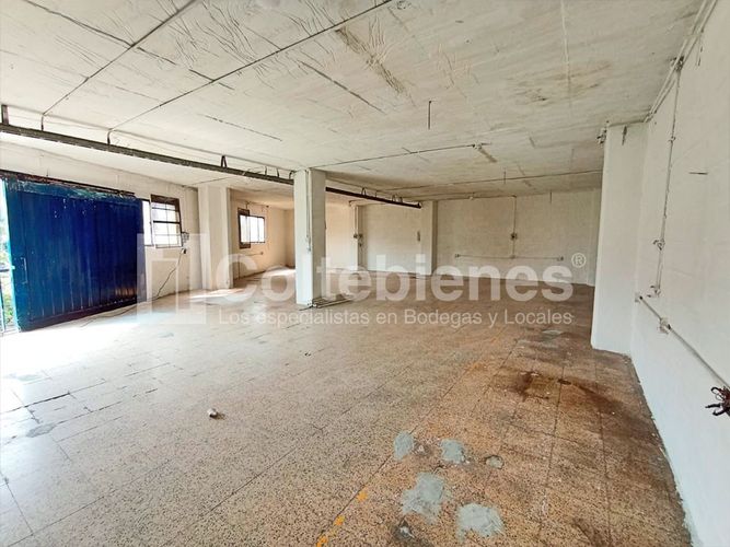 Bodega en arriendo en Trinidad, Medellín, 510 m² · foto 8 de 24