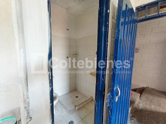 Bodega en arriendo en Trinidad, Medellín, 510 m² · foto 16 de 24