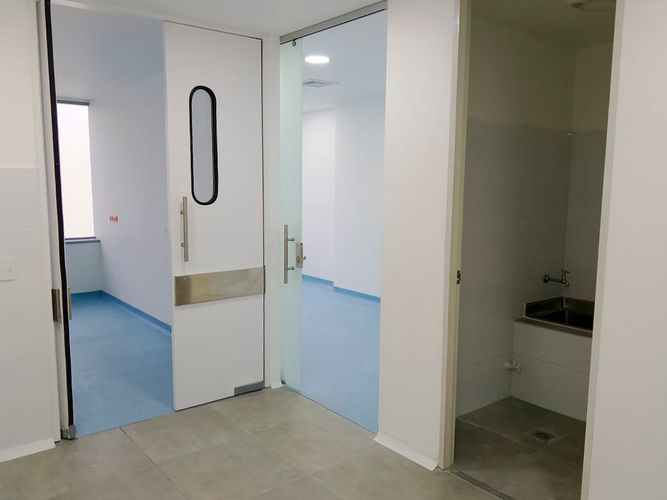 Oficina en arriendo en El Poblado, Envigado, 98 m² · foto 13 de 19