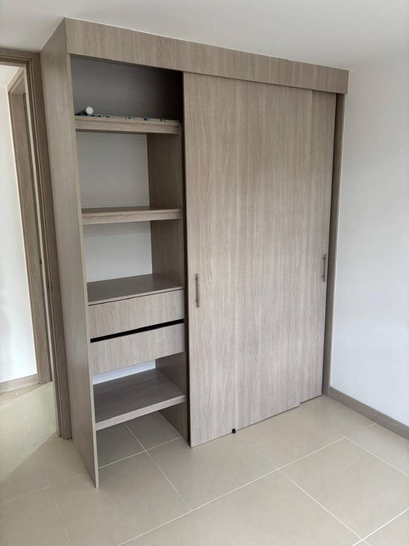 Apartamento en venta en Las Lomitas, Sabaneta · foto 9 de 16
