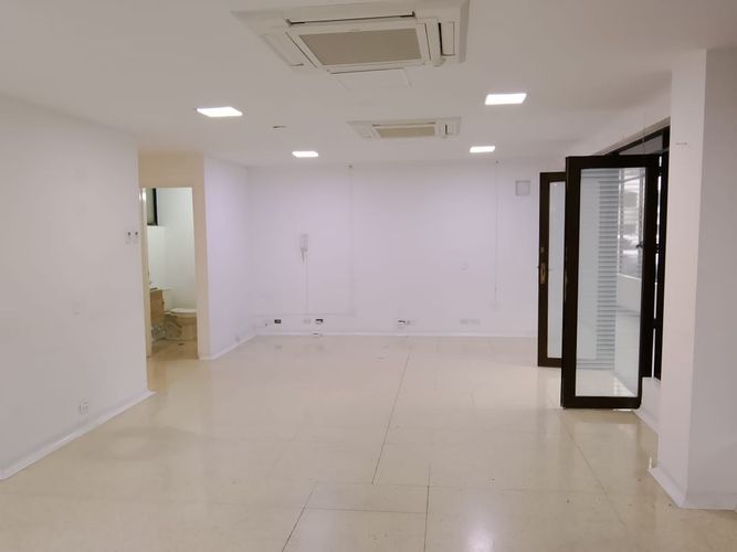 Oficina en arriendo en La Aguacatala, Medellín, 62 m² · foto 7 de 14
