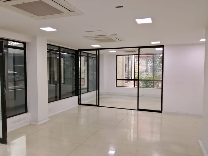 Oficina en arriendo en La Aguacatala, Medellín, 62 m² · foto 3 de 14