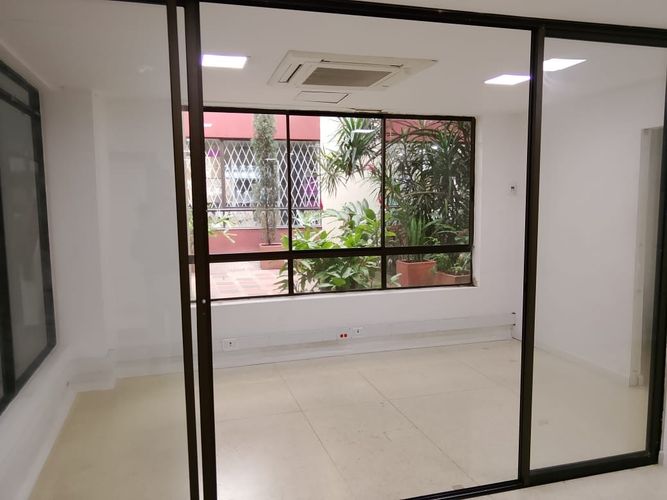 Oficina en arriendo en La Aguacatala, Medellín, 62 m² · foto 14 de 14