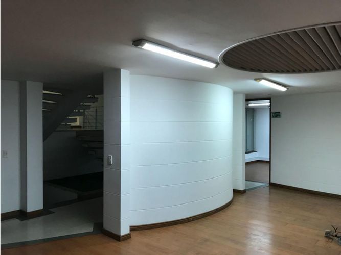 Casa de 7 alcobas en venta en Chico Norte, Bogotá, 860 m² · foto 18 de 20