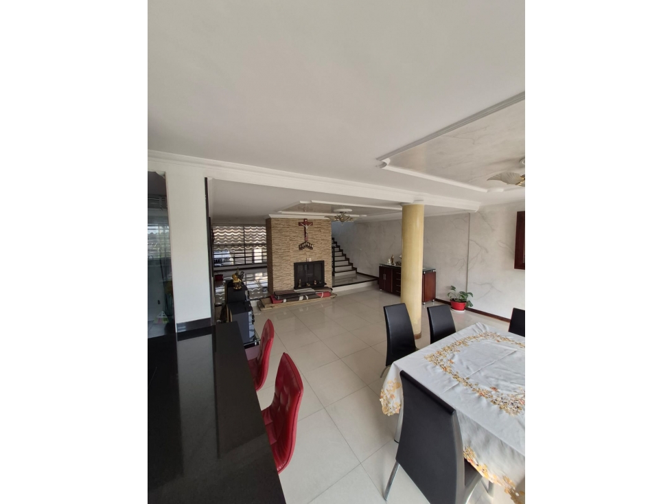 Casa en venta en Modelia, Bogotá · foto 4 de 19