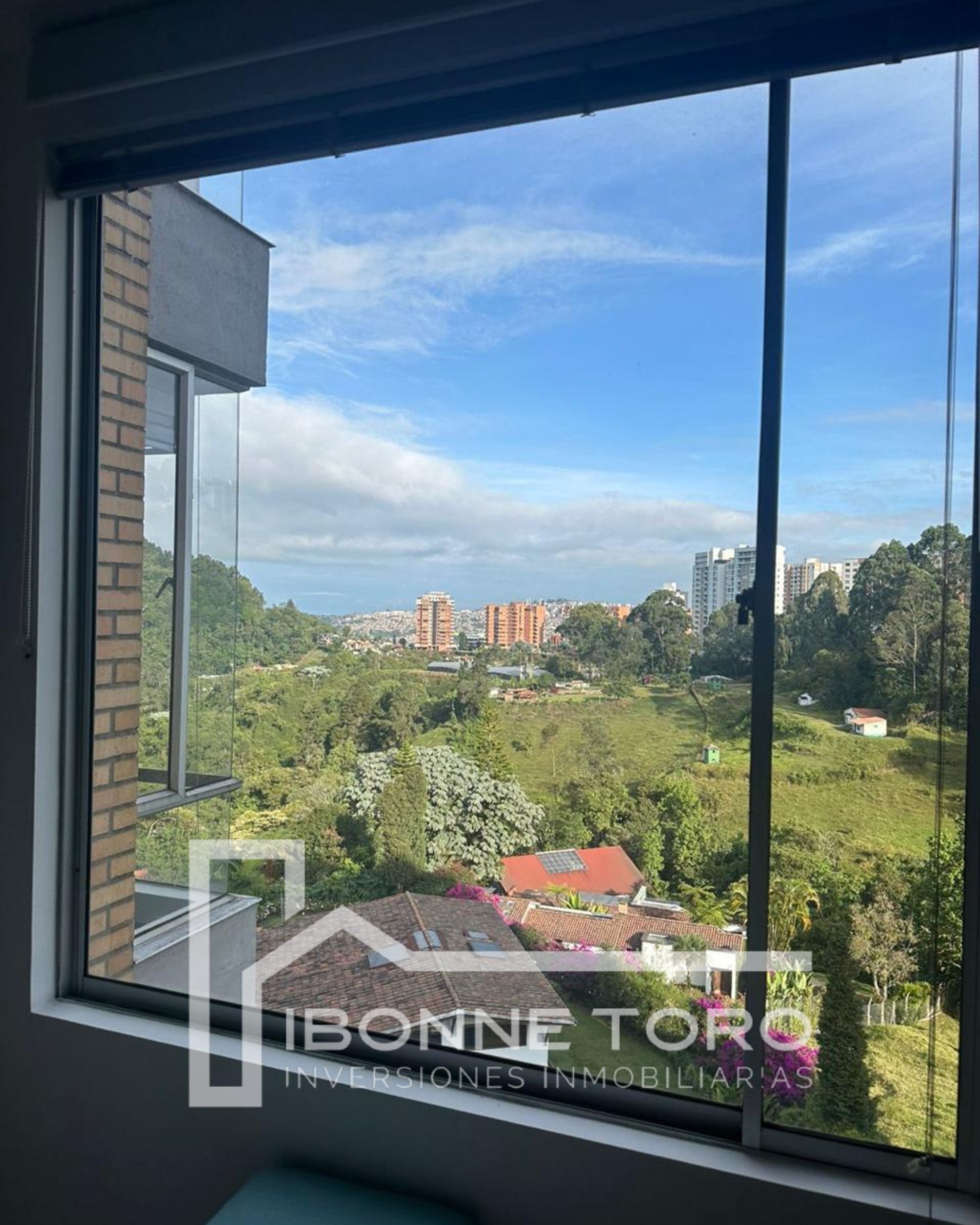 Apartamento en venta en Tejares, Manizales · foto 2 de 7
