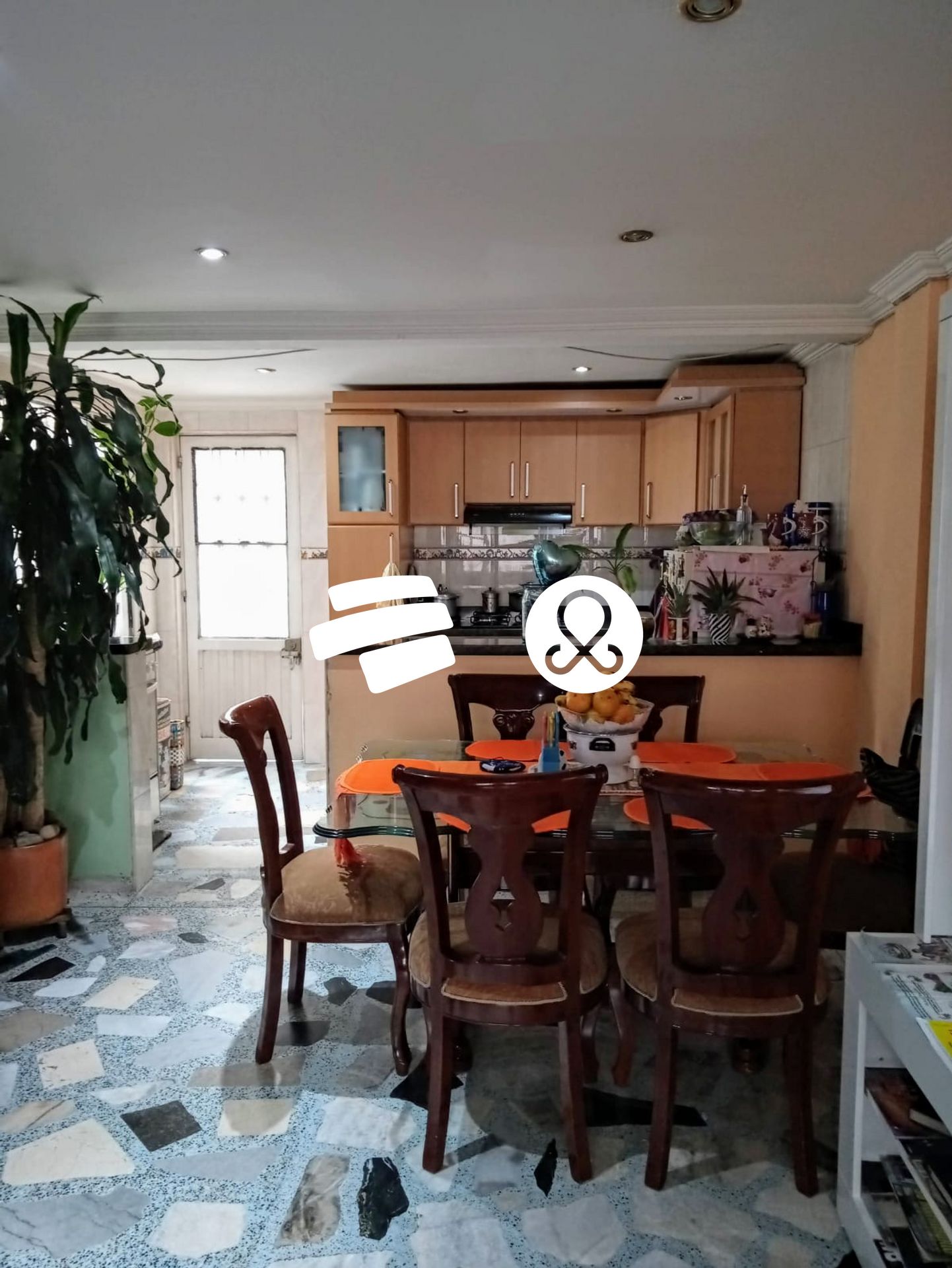 Casa en venta en Santander Sur, Bogotá · foto 3 de 12