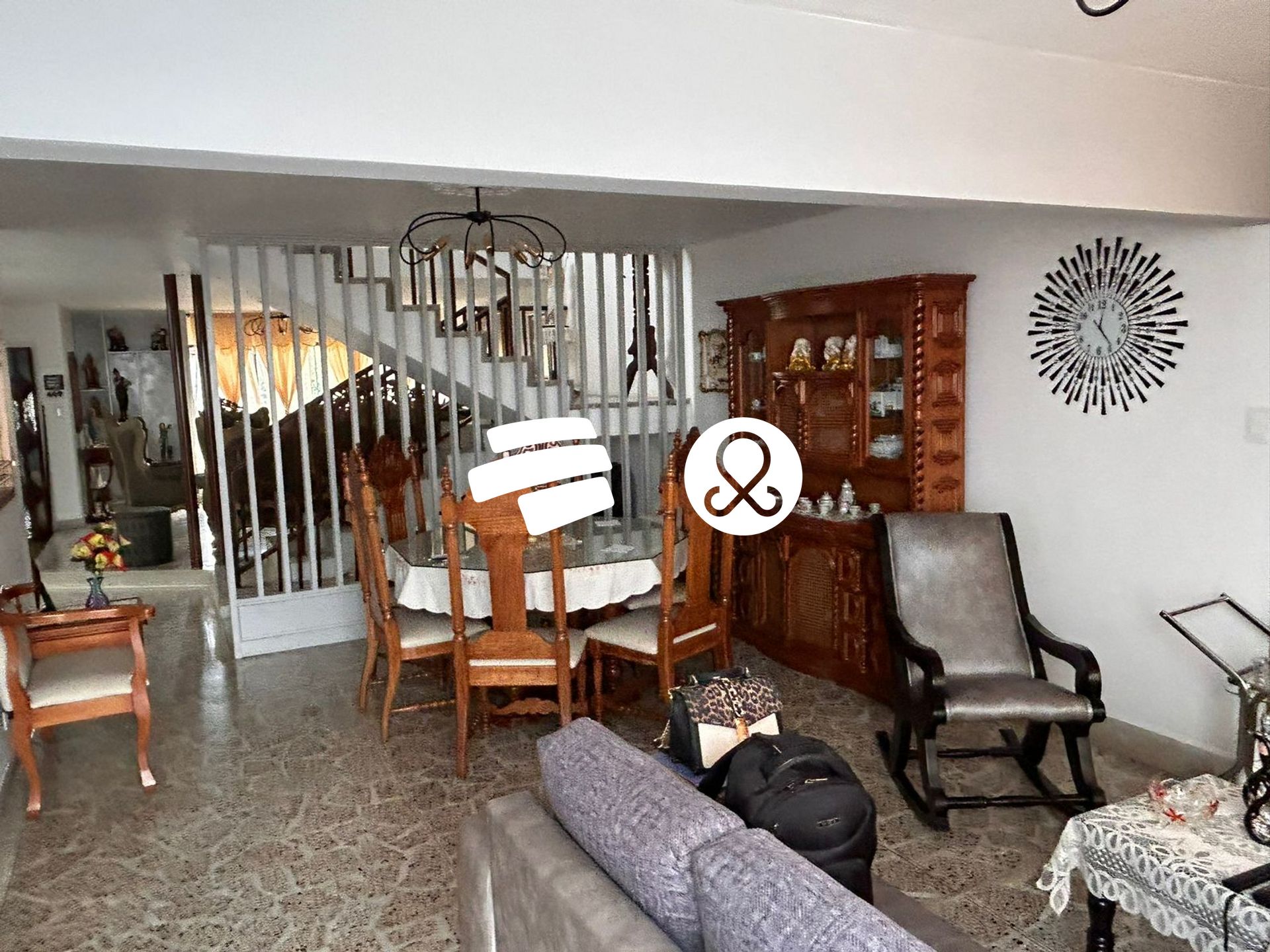 Casa de 5 alcobas en venta en Simon Bolivar, Medellín, 285 m² · foto 4 de 24