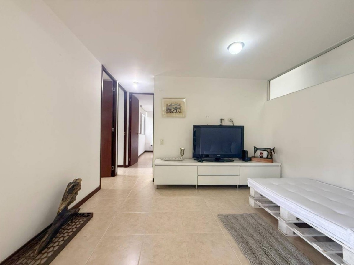 Apartamento en arriendo en Cumbres, Envigado · foto 7 de 18