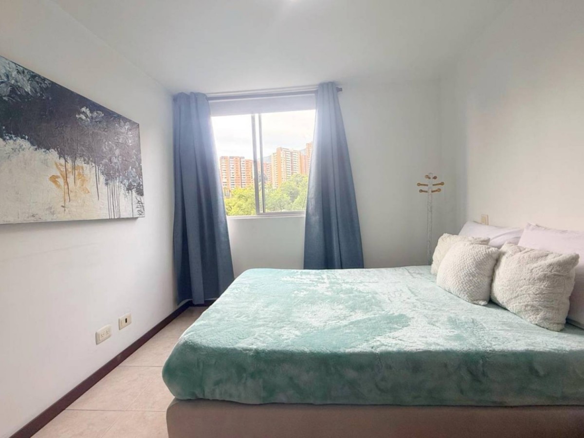Apartamento en arriendo en Cumbres, Envigado · foto 9 de 18