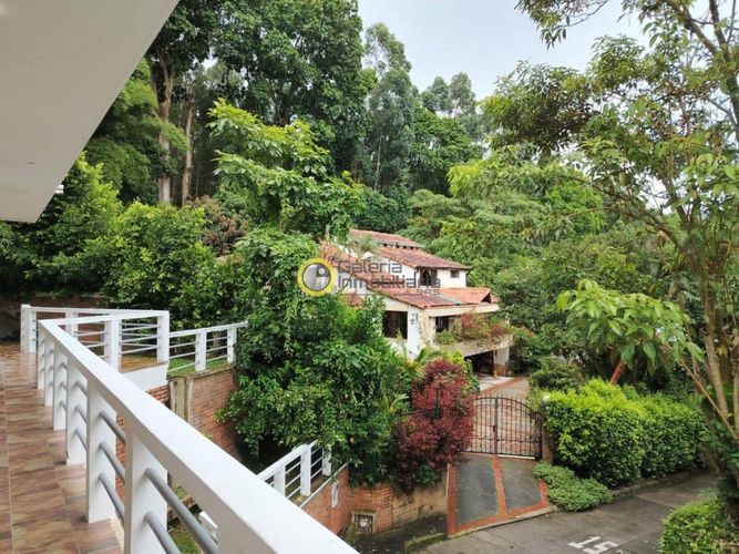Casa de 3 alcobas en arriendo en Ruitoque, Piedecuesta, 320 m² · foto 13 de 24