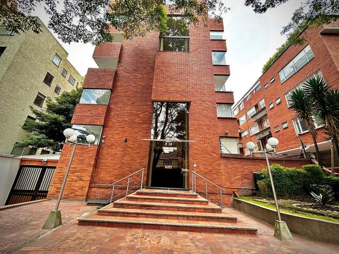 Apartamento en venta en Chico, Bogotá · foto 2 de 12