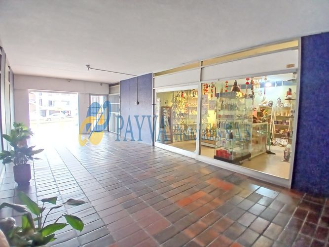 Local en venta en La América, Medellín, 52 m² · foto 3 de 12