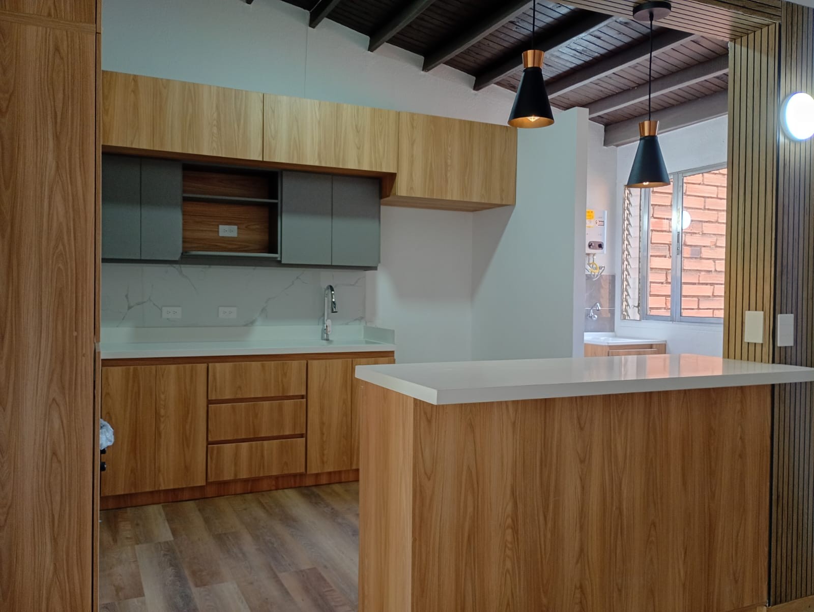Apartamento en arriendo en Laureles, Medellín · foto 6 de 19