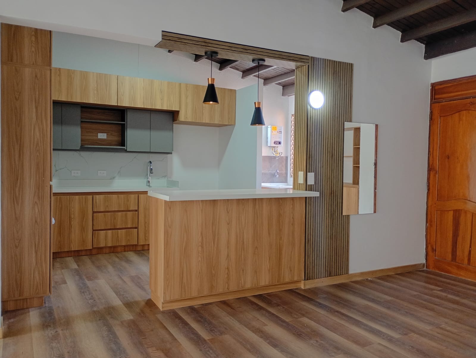 Apartamento en arriendo en Laureles, Medellín · foto 5 de 19