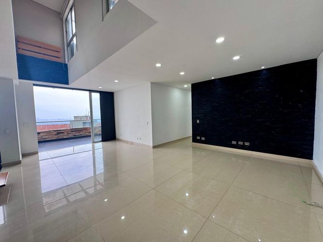 Apartamento de 3 alcobas en arriendo en Señorial, Envigado, 306 m² · foto 3 de 20