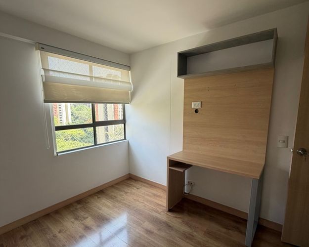 Apartamento de 3 alcobas en venta en Belén, Medellín, 96 m² · foto 11 de 17