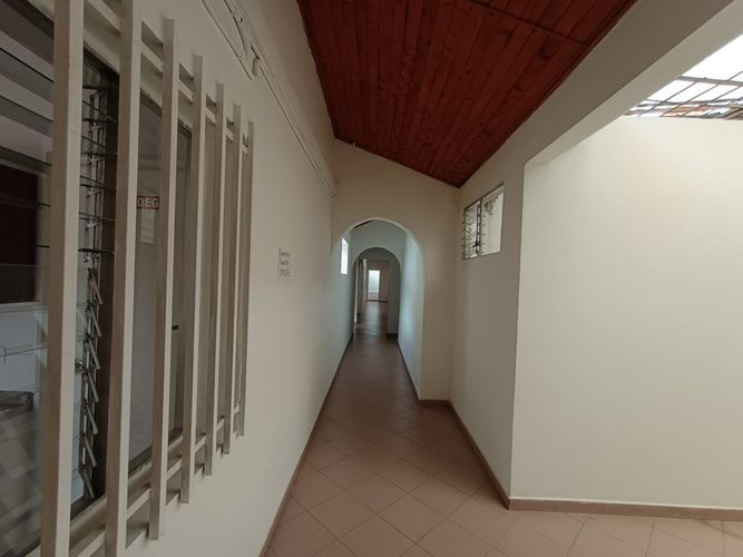 Casa de 9 alcobas en venta en Prado, Medellín, 220 m² · foto 3 de 7
