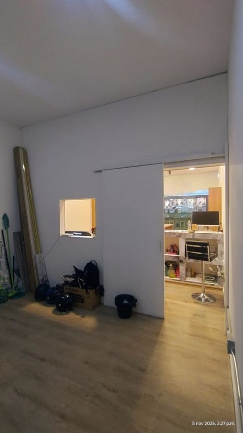 Local en venta en La Independencia, Itagüí, 41 m² · foto 12 de 12