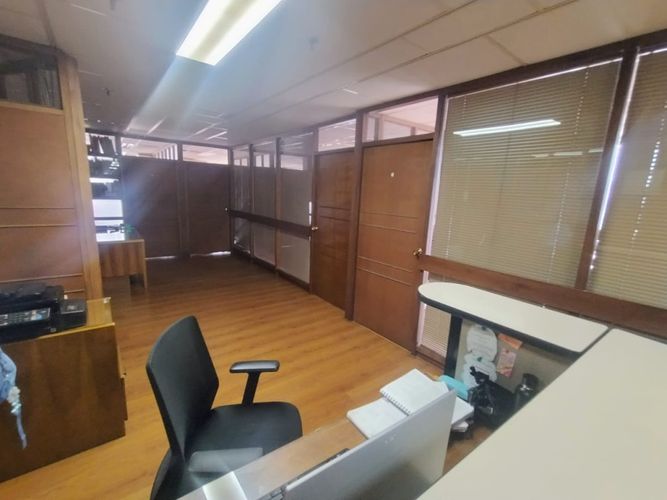 Oficina en venta en La Candelaria, Medellín, 244 m² · foto 14 de 20