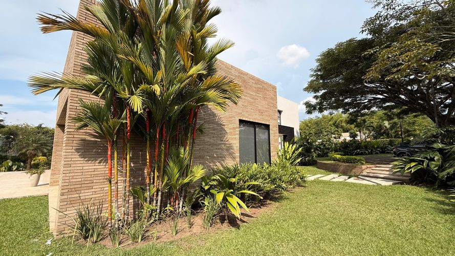 Casa de 4 alcobas en venta en Tribunas Corcega, Pereira · foto 3 de 15