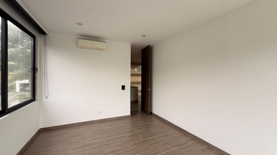 Casa de 4 alcobas en venta en Tribunas Corcega, Pereira · foto 7 de 15