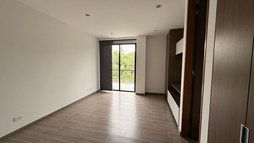 Casa de 4 alcobas en venta en Tribunas Corcega, Pereira · foto 11 de 15