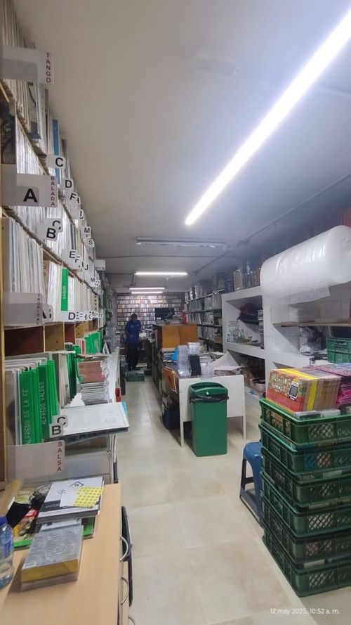 Local en venta en Villa Nueva, Medellín, 211 m² · foto 9 de 15
