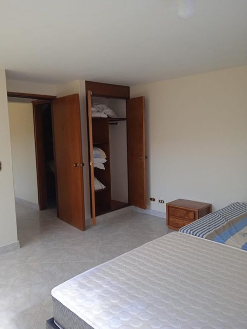 Finca en venta en Actividad Multiple, Copacabana, 560 m² · foto 17 de 24