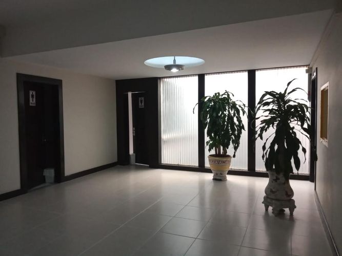 Oficina en arriendo en La Candelaria, Medellín, 35 m² · foto 5 de 15