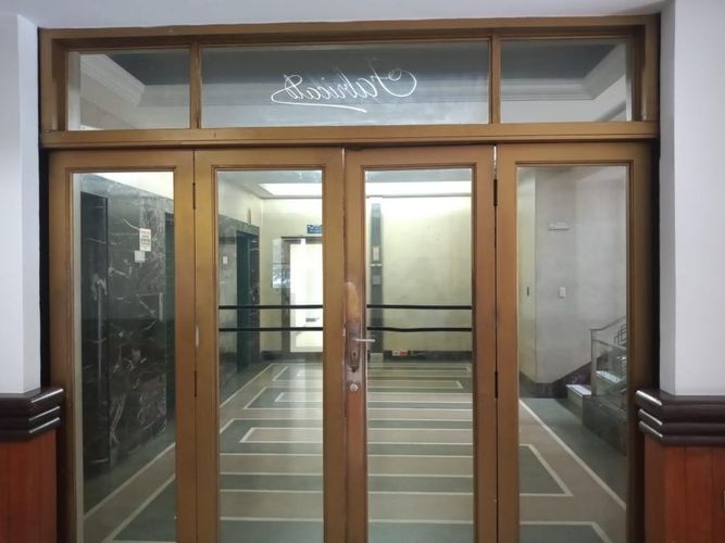 Oficina en arriendo en La Candelaria, Medellín, 674 m² · foto 4 de 24