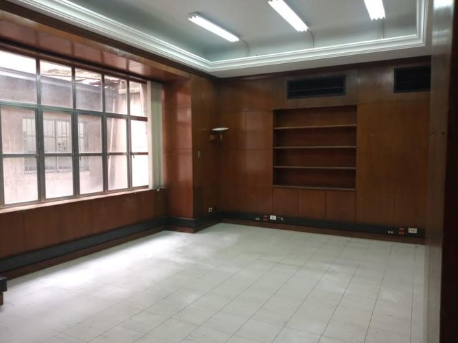 Oficina en arriendo en La Candelaria, Medellín, 674 m² · foto 21 de 24