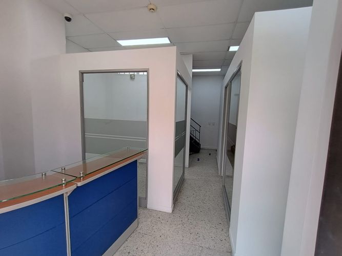Oficina en arriendo en Las Vegas, Envigado, 241 m² · foto 3 de 24