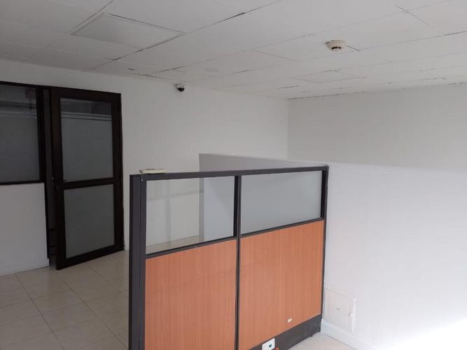 Oficina en arriendo en Las Vegas, Envigado, 241 m² · foto 12 de 24