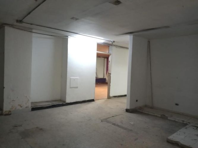 Local en arriendo en La Candelaria, Medellín, 475 m² · foto 12 de 14