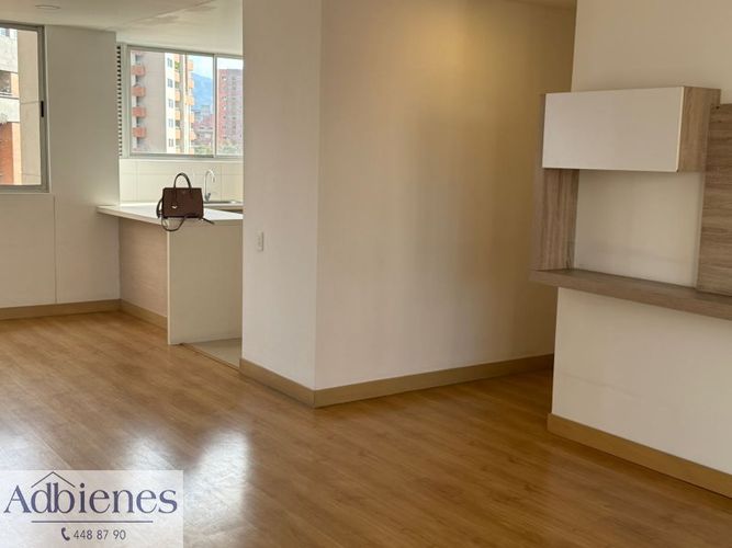 Apartamento de 3 alcobas en venta en El Poblado, Medellín, 135 m² · foto 7 de 24