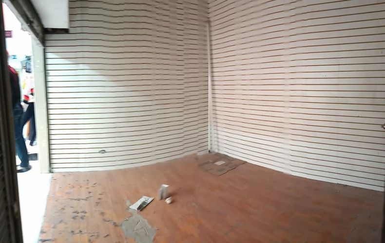Local en venta en Guayaquil, Medellín, 12 m² · foto 5 de 7