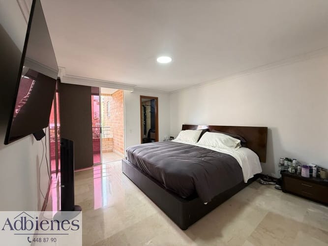 Apartamento en venta en Laureles, Medellín · foto 18 de 24