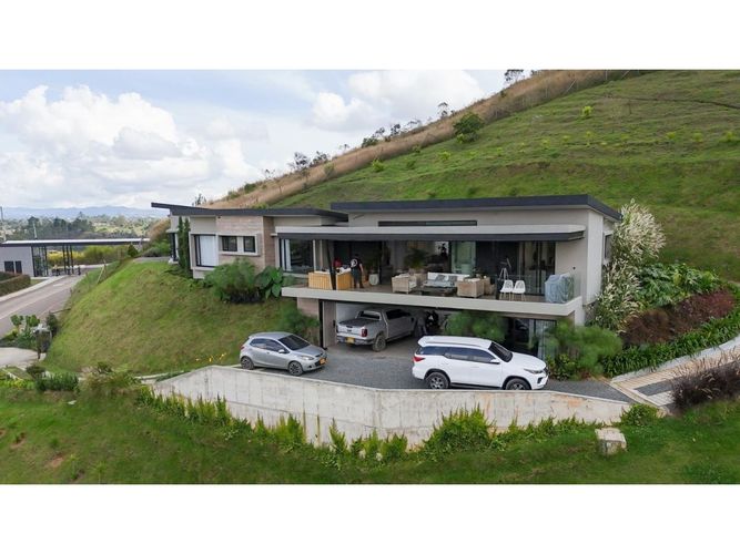 Finca en venta en La Mosquita, Guarne, 330 m² · foto 4 de 24