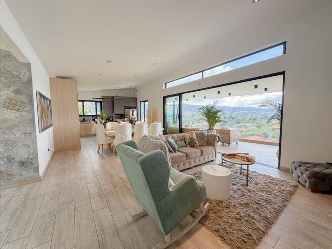 Finca en venta en La Mosquita, Guarne, 330 m² · foto 11 de 24
