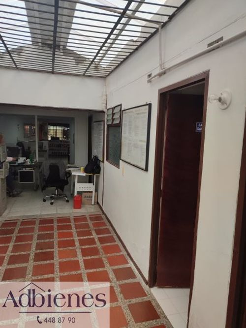 Casa de 3 alcobas en venta en Laureles, Medellín · foto 4 de 9