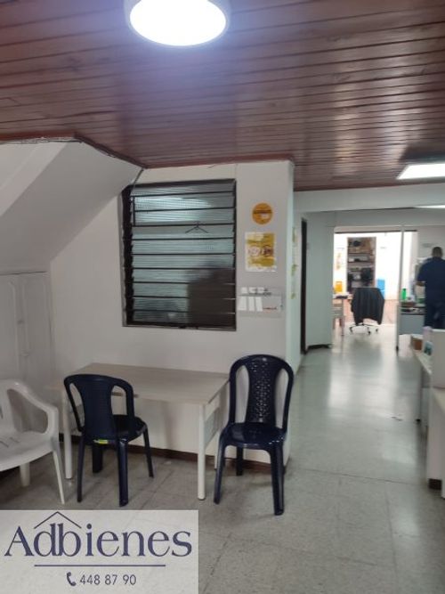 Casa de 3 alcobas en venta en Laureles, Medellín · foto 5 de 9