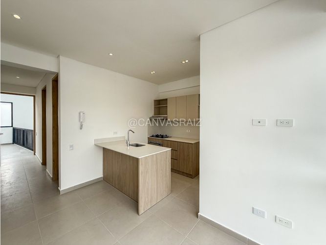 Edificio en venta en La Ceja, 1200 m² · foto 11 de 17
