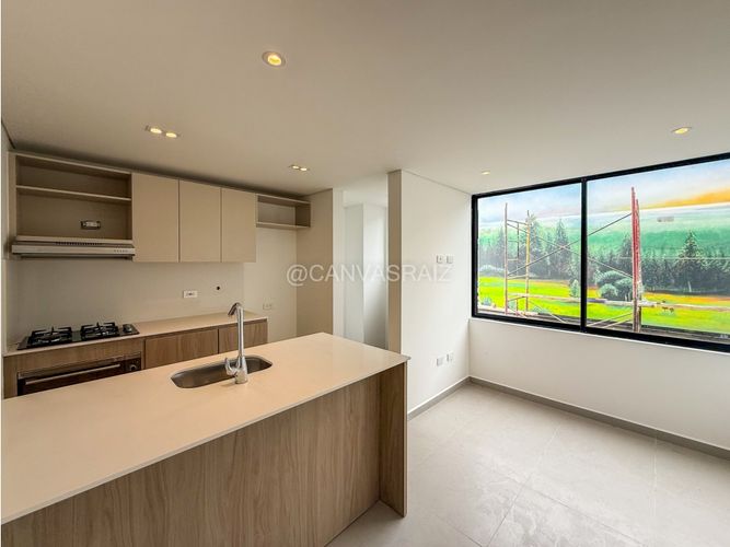 Edificio en venta en La Ceja, 1200 m² · foto 13 de 17