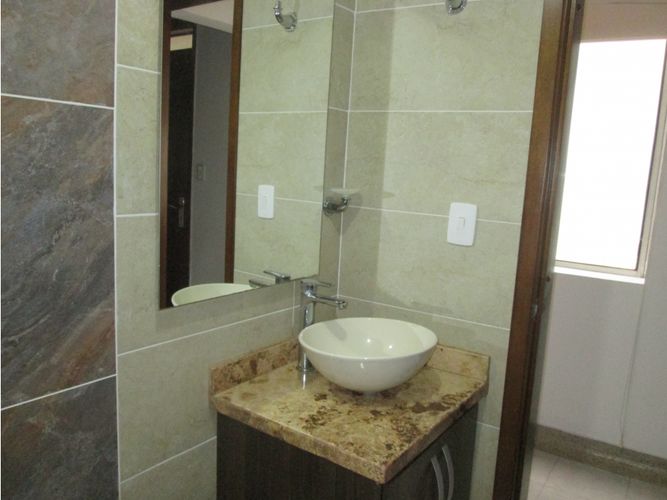 Apartamento de 4 alcobas en venta en Conjunto Residencial La Hacienda, Bucaramanga, 165 m² · foto 14 de 24